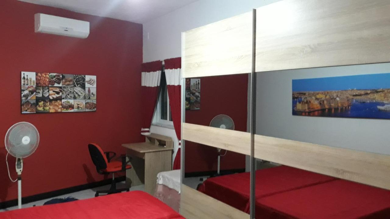 Very bright well kept apartment Marsaskala Buitenkant foto