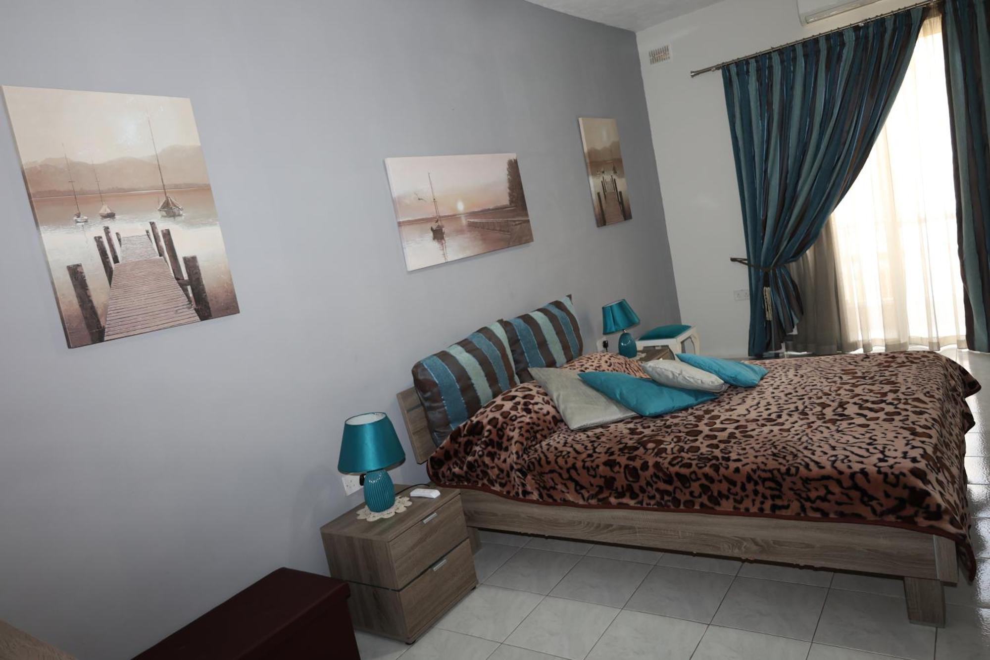 Very bright well kept apartment Marsaskala Buitenkant foto