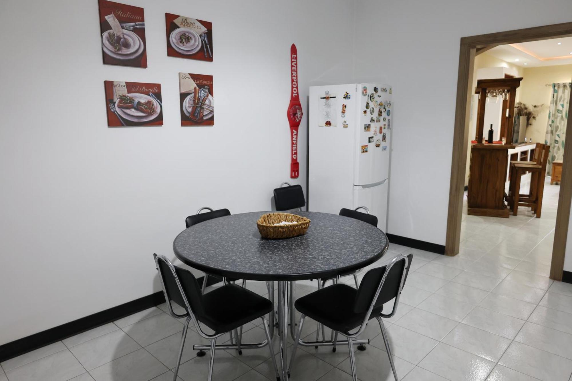 Very bright well kept apartment Marsaskala Buitenkant foto